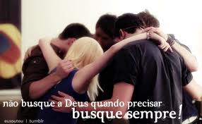 gente orando gente orando