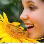 menina com girassol