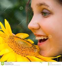 menina com girassol menina com girassol